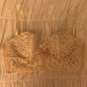 VICTORIA SECRET ivory, cream, pale pink lace bra
